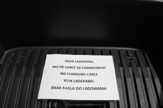 Tesla Model 3  picture 25