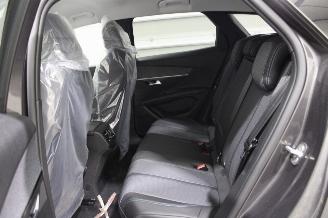 Peugeot 3008  picture 12