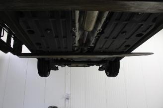 Peugeot 208  picture 17