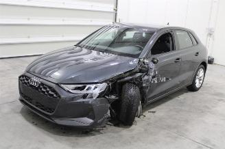 uszkodzony samochody osobowe Audi A3  2024/8