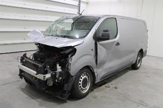 Uttjänta bilar auto Opel Vivaro  2015/6