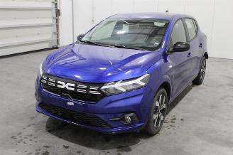 Schadeauto Dacia Sandero  2025/3