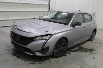 damaged passenger cars Peugeot 308  2022/4