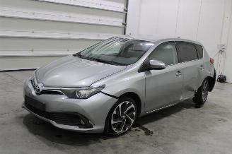 škoda osobní automobily Toyota Auris  2016/12