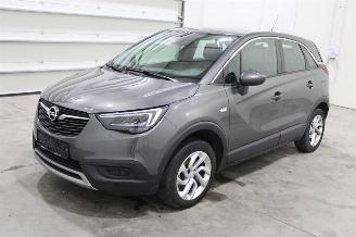 Vaurioauto  passenger cars Opel Crossland X 2020/5