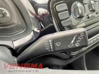 Volkswagen Up! Up! (121), Hatchback, 2011 1.0 12V 75 picture 14