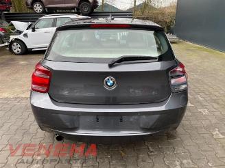 Vrakbiler auto BMW 1-serie 1 serie (F20), Hatchback 5-drs, 2011 / 2019 116i 1.6 16V 2013/0
