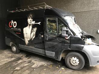 Coche siniestrado Peugeot Boxer 2200cc - 96kw - diesel 2012/1