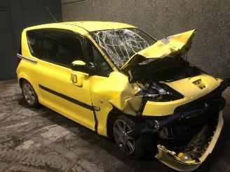 Autoverwertung Peugeot 1007 1400 diesel / 50KW 2006/1