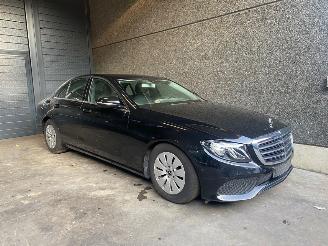 Uttjänta bilar auto Mercedes E-klasse (W213) Sedan 2016 E-200d 1.6 Turbo 16V Sedan 4Dr Diesel 1.597cc 118kW (160pk) RWD 2016/1