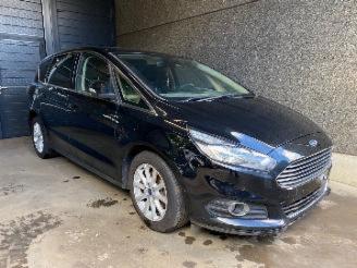 disassembly passenger cars Ford S-Max (WPC) MPV 2015 2.0 TDCi 150 16V MPV  Diesel 1.997cc 110kW (150pk) FWD 2017/6