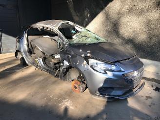 Vrakbiler auto Opel Corsa E Hatchback 2014 / 2019 1.2 16V Hatchback  Benzine 1.229cc 51kW (69pk) FWD 2017/3