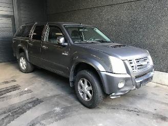 Isuzu D-Max Pick-up 2002 / 2012 3.0 D 4x4 Pick-up  Diesel 2.999cc 120kW (163pk) 4x4 picture 1