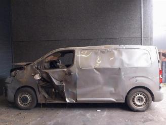 Peugeot Expert Expert (VA/VB/VE/VF/VY), Van, 2016 2.0 Blue HDi 120 16V picture 9