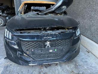 Uttjänta bilar auto Peugeot 208 208 II (UB/UH/UP), Hatchback 5-drs, 2019 1.5 BlueHDi 100 2023/4