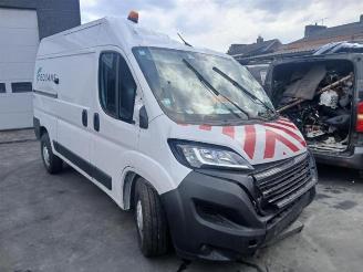Vrakbiler auto Peugeot Boxer Boxer (U9), Van, 2006 2.2 Blue HDi 140 2023/11
