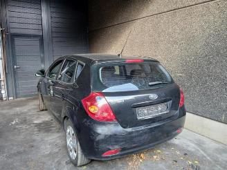 Kia Cee d Cee'd (EDB5), Hatchback 5-drs, 2006 / 2012 1.4 CVVT 16V picture 1