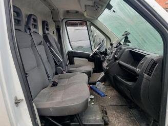 Peugeot Boxer Boxer (U9), Van, 2006 2.2 HDi 130 Euro 5 picture 13