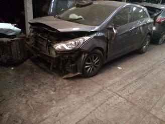 Autoverwertung Hyundai I-30 1600 diesel 2014/1