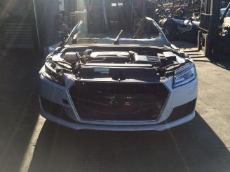 Uttjänta bilar auto Audi TT 2000cc benzine 2015/1