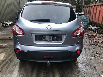 Auto da rottamare Nissan Qashqai+2 2000cc /diesel / 6vit 2010/1