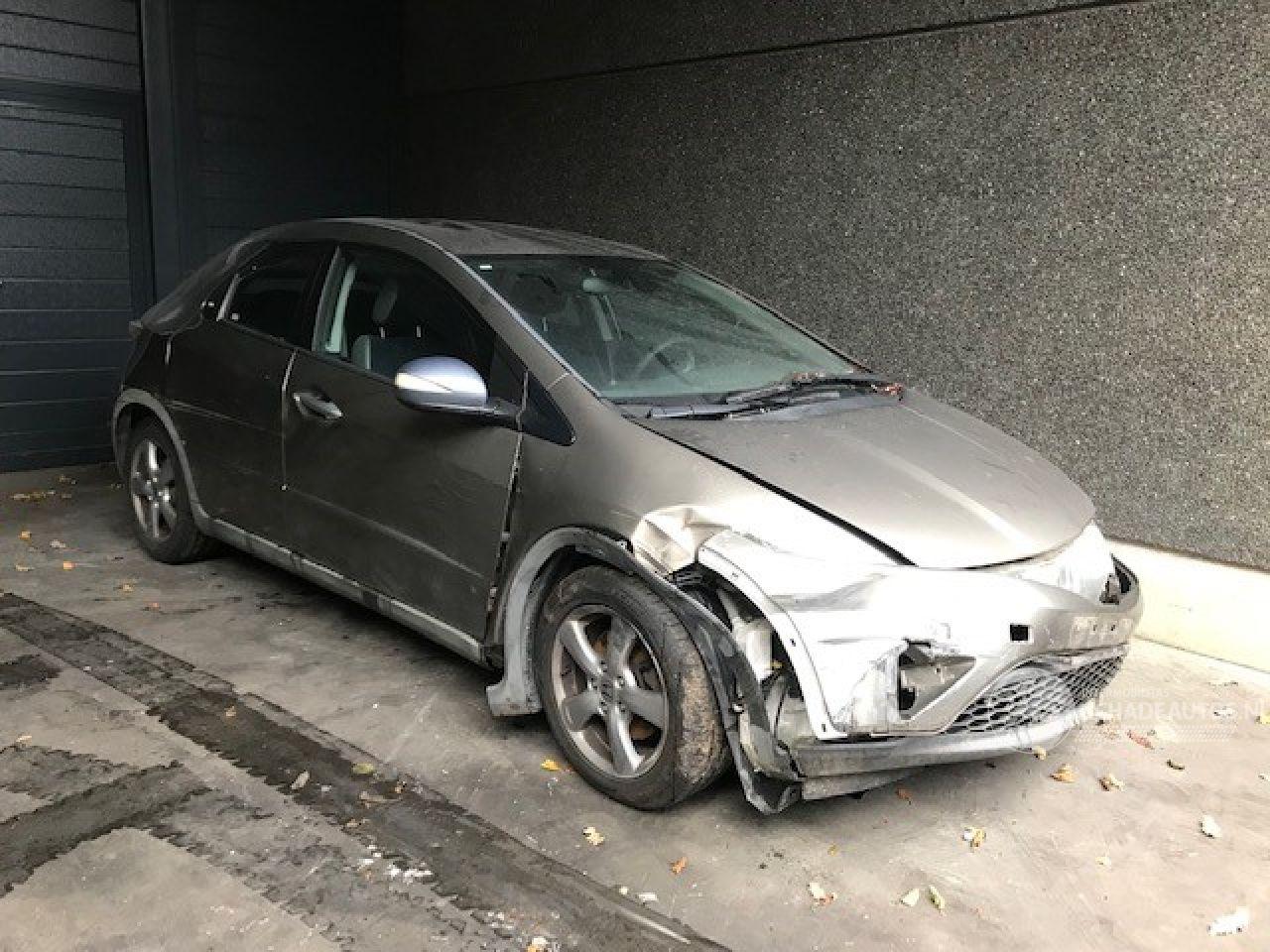 Honda Civic (FK/FN) Hatchback 2005 / 2012 1.4 i-Dsi Hatchback  Benzine 1.339cc 61kW (83pk) FWD