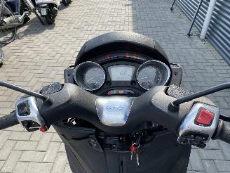 Piaggio MP3 300 HSE picture 7
