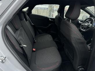 Ford Puma 1.0 EcoBoost Hybrid St-Line Geen Schade picture 12