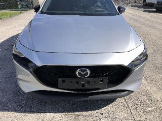 Mazda 3 2.0   E - SKYACTIV X picture 8