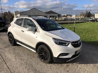 krockskadad bil auto Opel Mokka 1.6  CDTI 2018/10