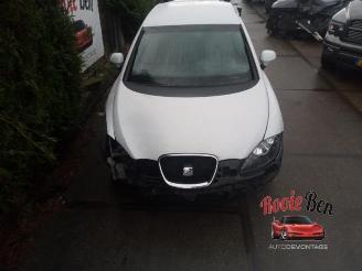 Vrakbiler auto Seat Leon Leon (1P1), Hatchback 5-drs, 2005 / 2013 1.2 TSI 2011/12