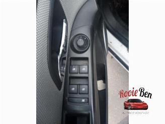 Chevrolet Cruze Cruze (300), Sedan, 2009 / 2015 1.8 16V VVT Bifuel picture 14