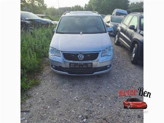 Salvage car Volkswagen Touran Touran (1T1/T2), MPV, 2003 / 2010 2.0 TDI 16V 140 2009/2