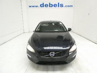 Avarii autoturisme Volvo V-60 2.0 D2 KINETIC 2017/11
