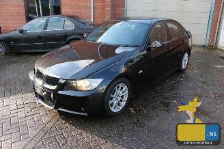 Auto da rottamare BMW 3-serie E90 320i 2007/1