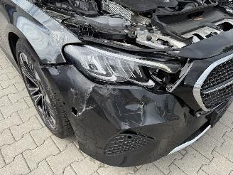 Mercedes E-klasse E-220d-T / Panorama picture 16