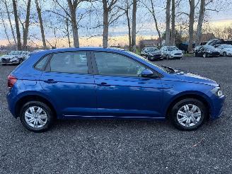 damaged passenger cars Volkswagen Polo TRENDLINE 2019/1