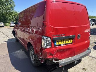 Volkswagen Transporter 2.0 TDI L2H1 picture 4