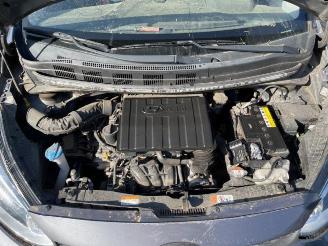 Hyundai I-10 i10 (B5), Hatchback, 2013 / 2019 1.0 12V picture 9