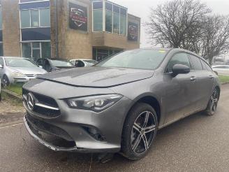 Auto da rottamare Mercedes Cla-klasse CLA Shooting Brake (118.6), Combi, 2019 1.3 CLA-250 e Turbo 16V 2023