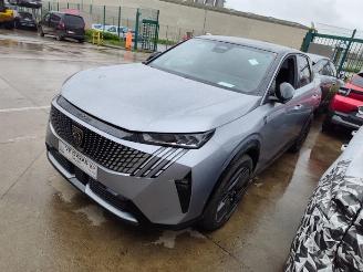 Uttjänta bilar auto Peugeot 3008 3008 III, MPV, 2023 e-3008 210 73 kWh 2025