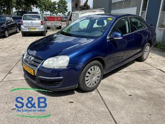 Volkswagen Jetta Jetta III (1K2), Sedan, 2005 / 2010 1.6 FSI 16V picture 9