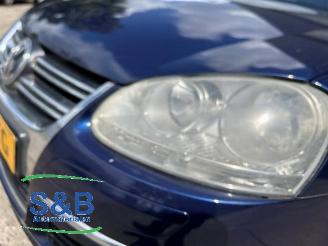 Volkswagen Jetta Jetta III (1K2), Sedan, 2005 / 2010 1.6 FSI 16V picture 35