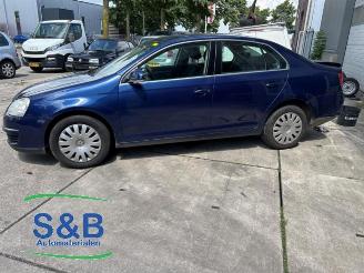 Volkswagen Jetta Jetta III (1K2), Sedan, 2005 / 2010 1.6 FSI 16V picture 2