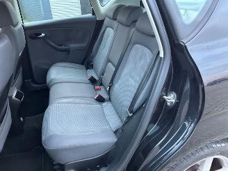 Seat Toledo 2.0 FSI 16V MPV  Benzine 1.984cc 110kW (150pk) FWD 2005-11/2009-03 (5P2) BVY picture 19