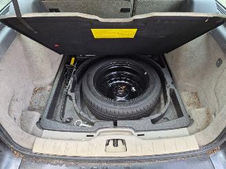 Volvo V-50 1.8 Momentum picture 10