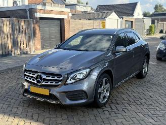 Mercedes GLA 200d AMG AUTOMAAT picture 1