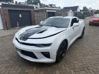 Unfallwagen Chevrolet Camaro 6.2 Europees origineel! 2017/1