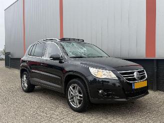 Damaged car Volkswagen Tiguan 1.4 TSI Sport Style NAP 2011/1