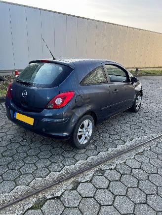Opel Corsa  picture 9